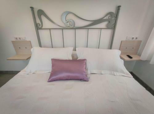Hostal �leo Auto Check-in
