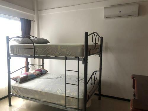 Villa Albanint Hostel & Camping