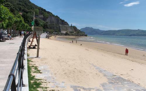 Apartamento Vistamar. Primera L�nea. Bah�a de Santo�a