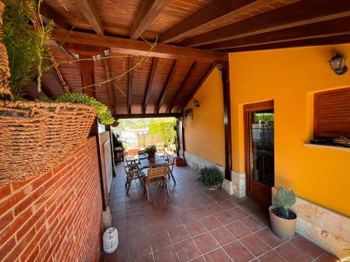 Las Casitas De Santillana