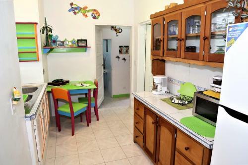 The Gecko Bungalow**beautiful Pool**free Airport Shuttle