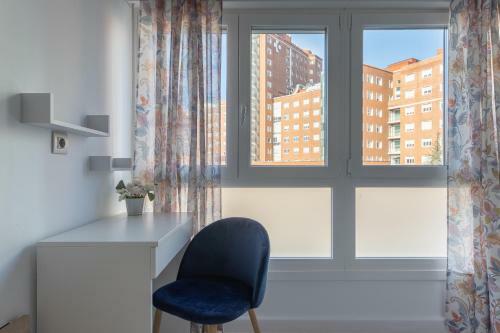 Hostal Cruces Metro Rooms
