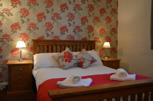 Posada The Crown Inn Hotel