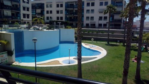 Apartamento Bajo En Residencial La Bah�a