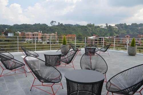 Beautiful, New, Modern Apartment In Cayala Wit AC