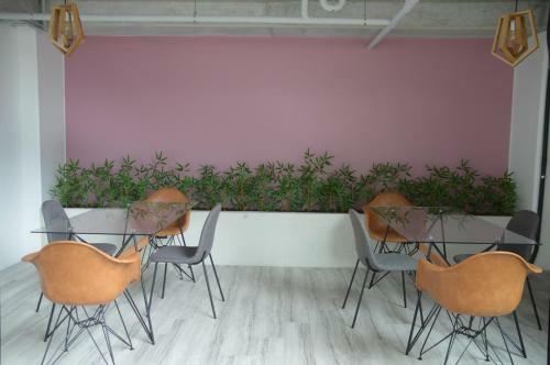 Beautiful, New, Modern Apartment In Cayala Wit AC