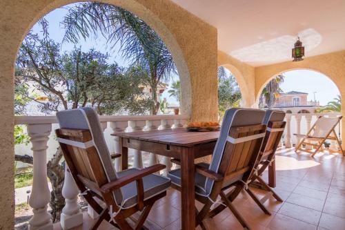 Family Villa With Private Pool