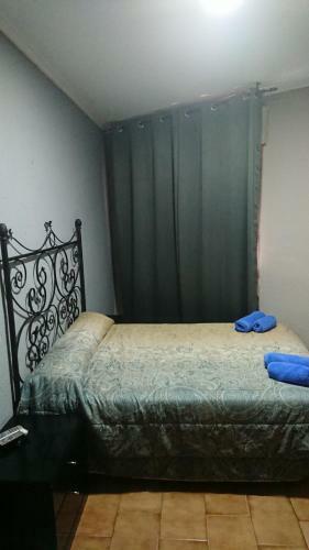 Hostal Sax