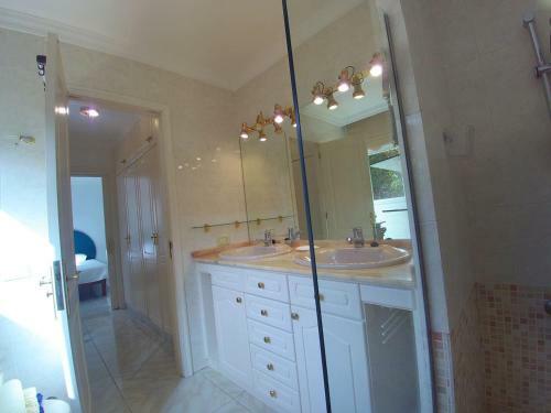 Villa Primavera, Heatable Pool, Bbq, Free Wifi