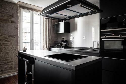 Luxury Apartment With Free Parking