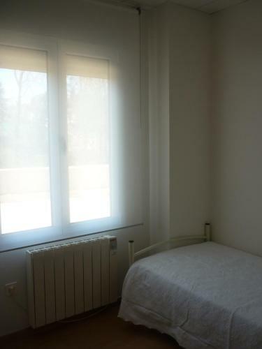 Pensi�n-albergue Puente Ribeira