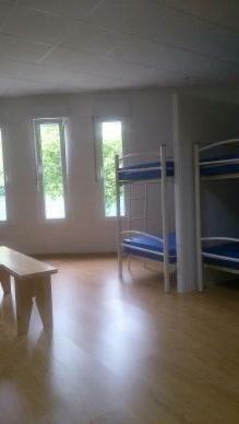 Pensi�n-albergue Puente Ribeira