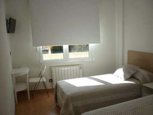 Pensi�n-albergue Puente Ribeira
