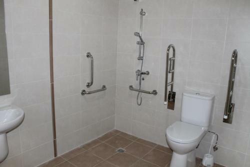 Pensi�n-albergue Puente Ribeira