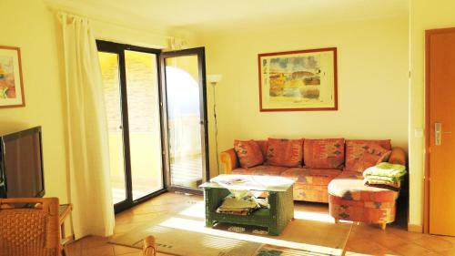 Apartamento Ref- Cad07