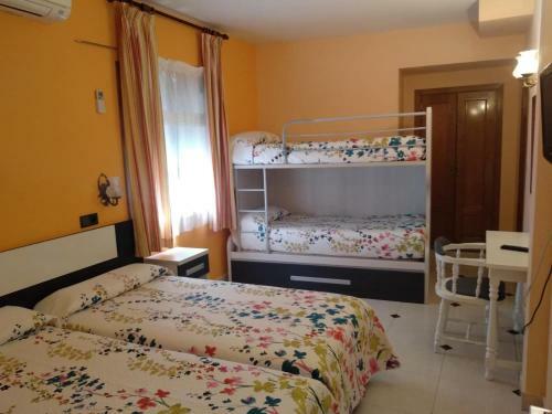 Hostal Don Jaime I Y II