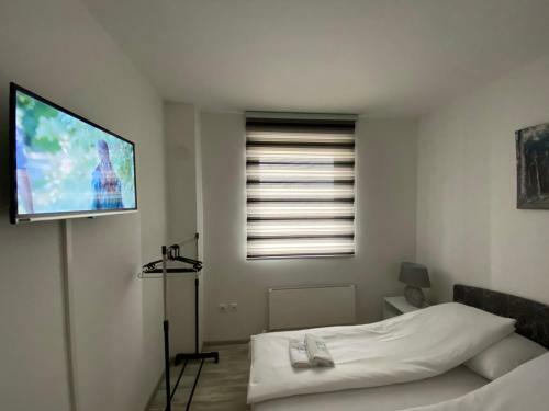 Sarajevo Apartman Black&white