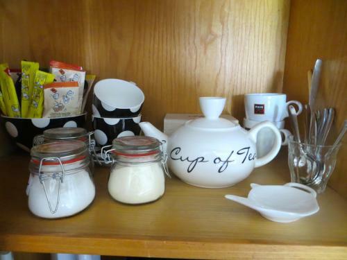 The Black Horse B&B & More