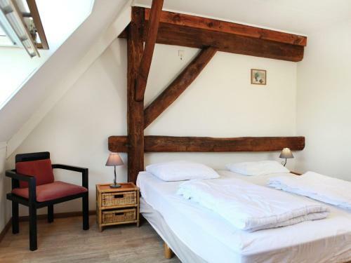Agroturismo Spacious Farmhouse In Eede With Private Terrace