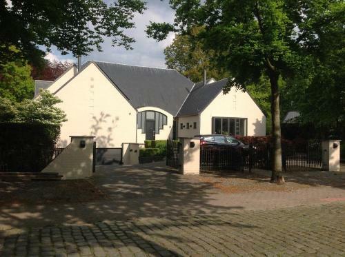 Oase Van Rust Met Spa In Rustige Omgeving