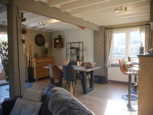 Plush Holiday Home In Filot With Sauna And Relaxation Baths