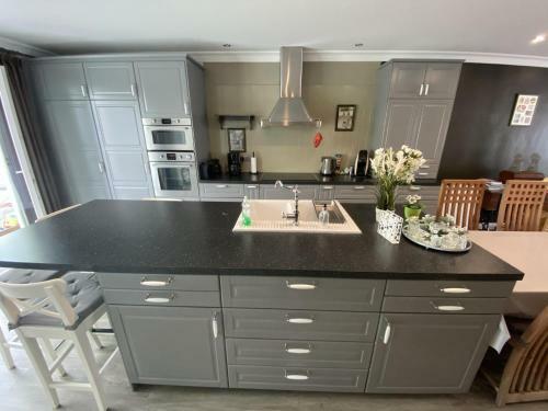 Cosy Vacation Home For 8 Persons