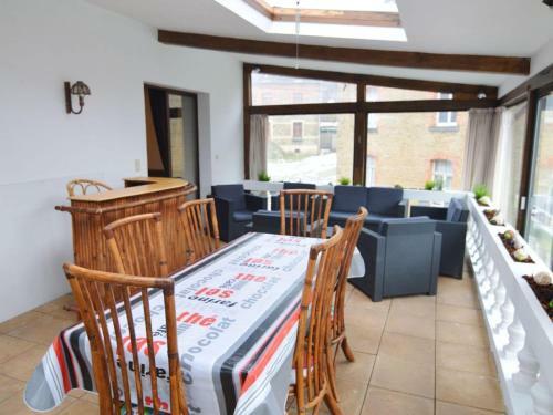 Pleasant Holiday Home In Herbeumont Near Semois River