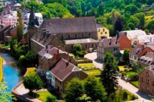 Villa Magnifique Maison Ardennaise Avec Sauna & Jacuzzi