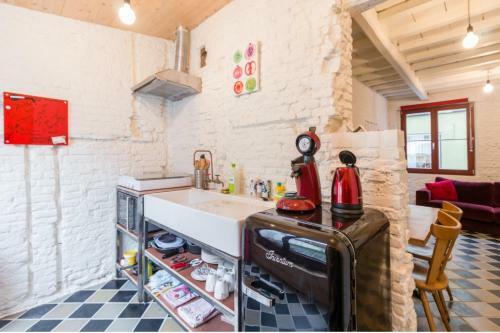 Romantic 16th Century Workers House