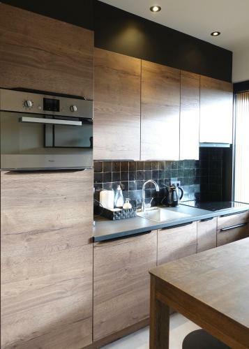 3 Room Luxury Design Apartment