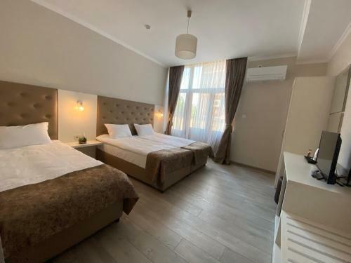 Hostal Comfort Guest Rooms