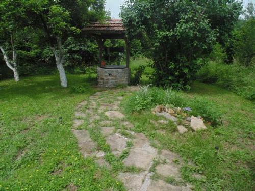 Hostal Unique Art House For 10 With Near Nature - ?????? ?? ?????????