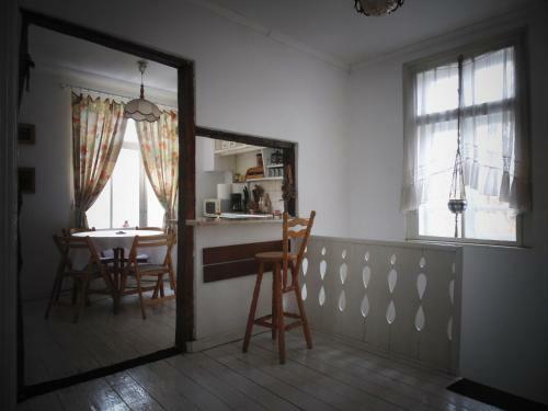 Hostal Unique Art House For 10 With Near Nature - ?????? ?? ?????????