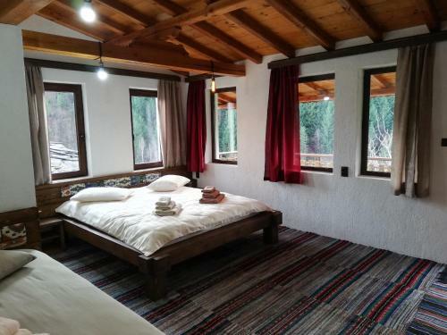 Hostal Guest House Elena