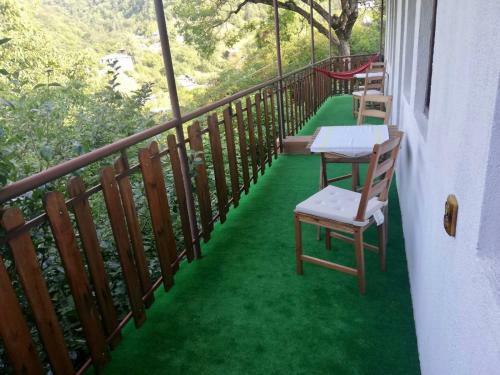 Hostal Guest House Elena