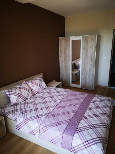 Seaview Apartment Complex Karia