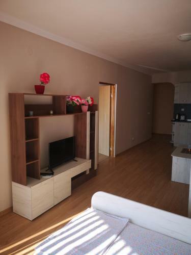 Seaview Apartment Complex Karia