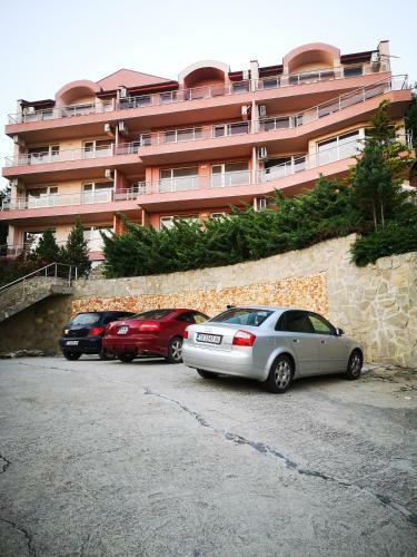 Vip Sea View Apartments In Complex Karia