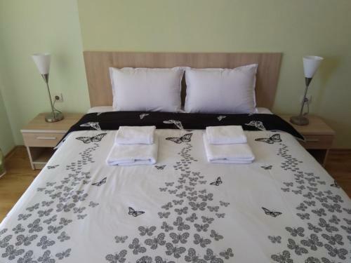 Private Apartment A12 In July Morning Seaside Resort