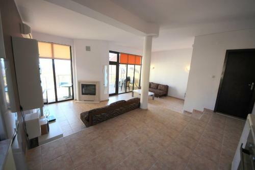 Menada Sunny Hill Villa