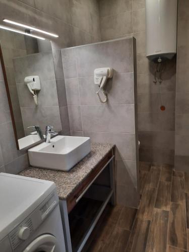 Apartamento Luxurious Studios Nani