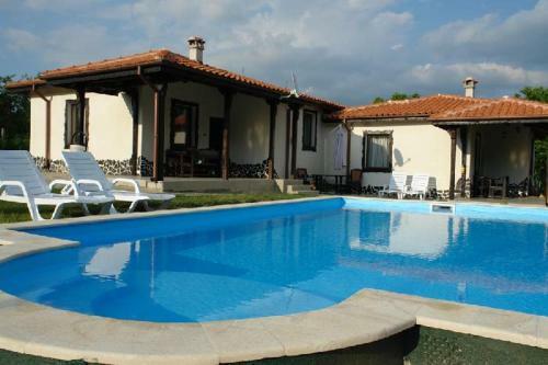 Villa Madara Omaya Guest House