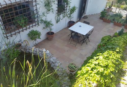 Villa Lola