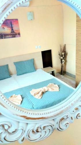 Hostal Rose & Water Guest House