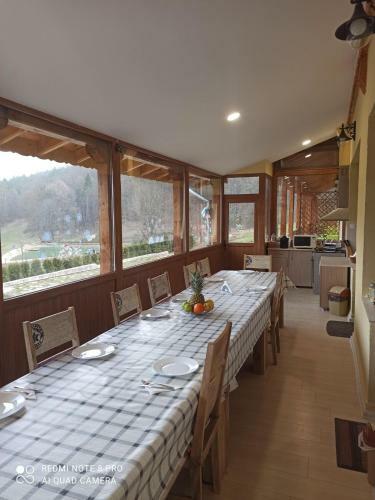 Hostal Complex Lovets