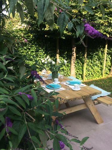 Bed & Breakfast Villa Les Champs De Knokke