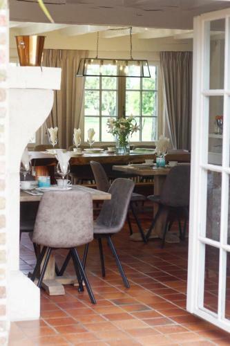 Bed & Breakfast Villa Les Champs De Knokke