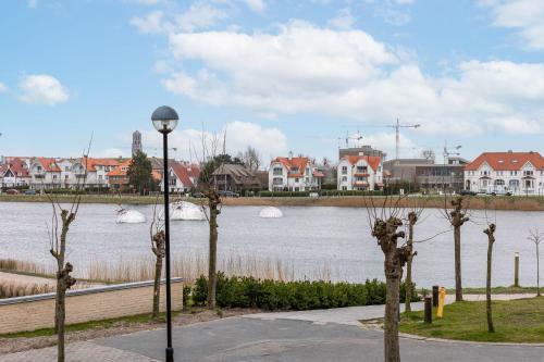Stuning Sunny Apartement On Top Location In Knokke