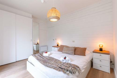 Stuning Sunny Apartement On Top Location In Knokke