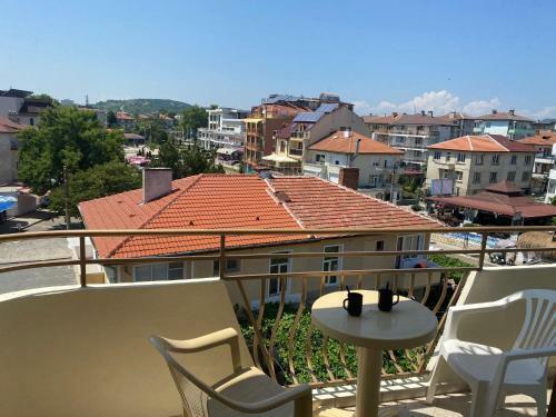 Hostal Hotel Atanasov 1